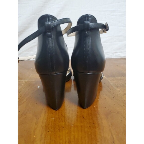 Cole Haan Grand 360 Black Leather Wedge Sandal Size 8.5 Barely Worn - Picture 4 of 6